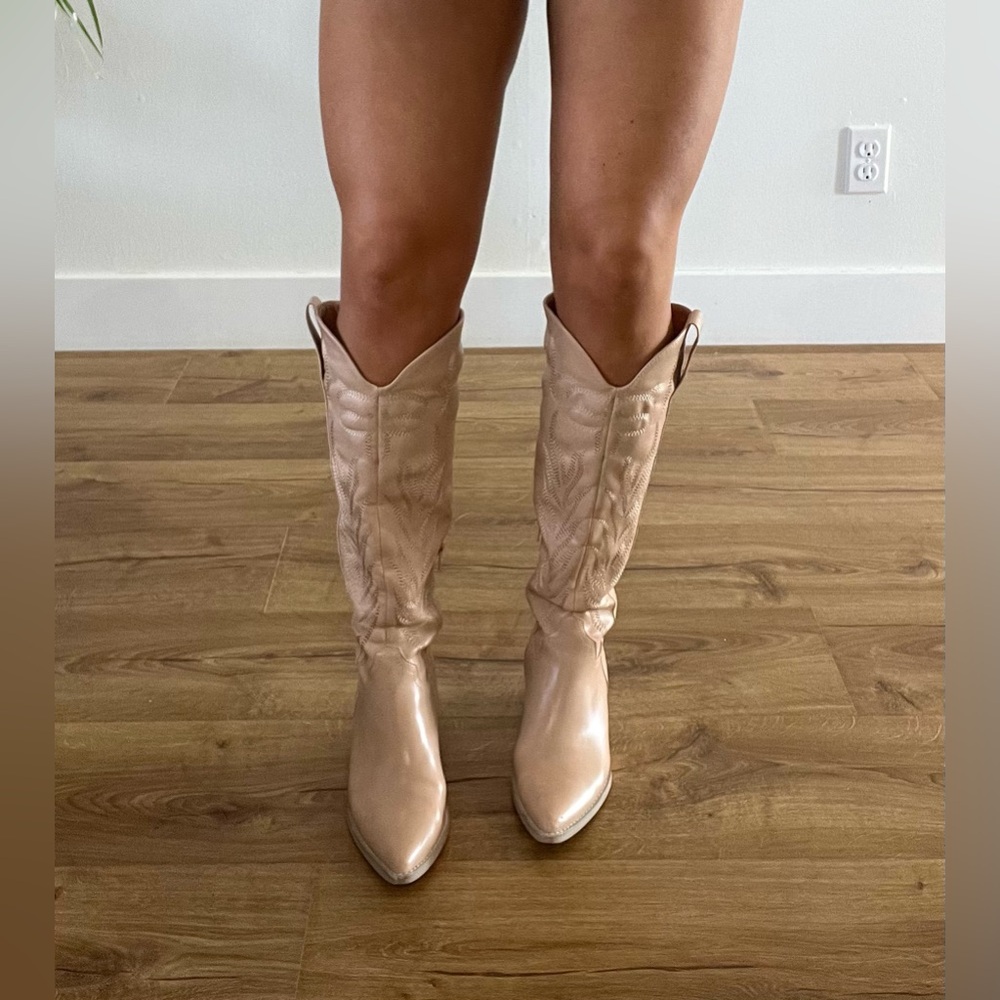 Oasis Society, Size 6.5, Cream